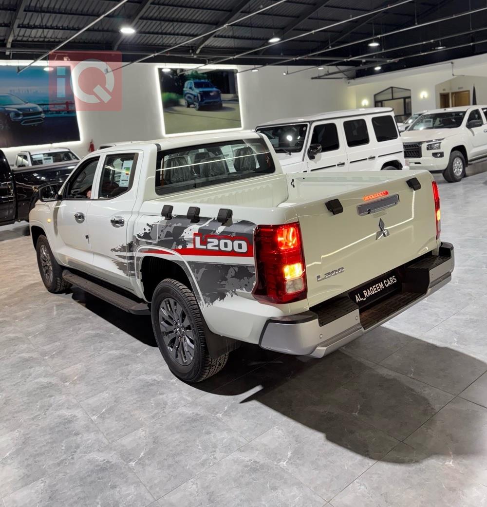 ميتسوبيشي L200